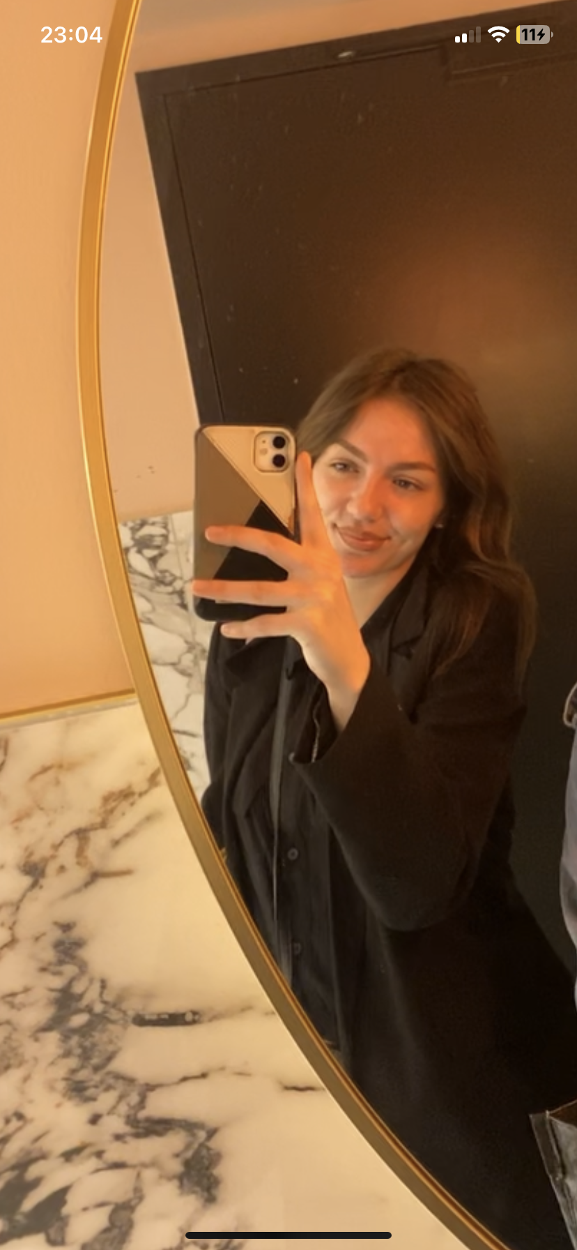 Celina Schaik