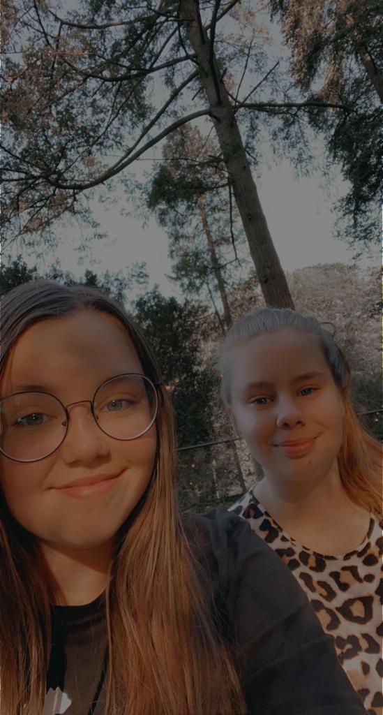 Amy en ilana