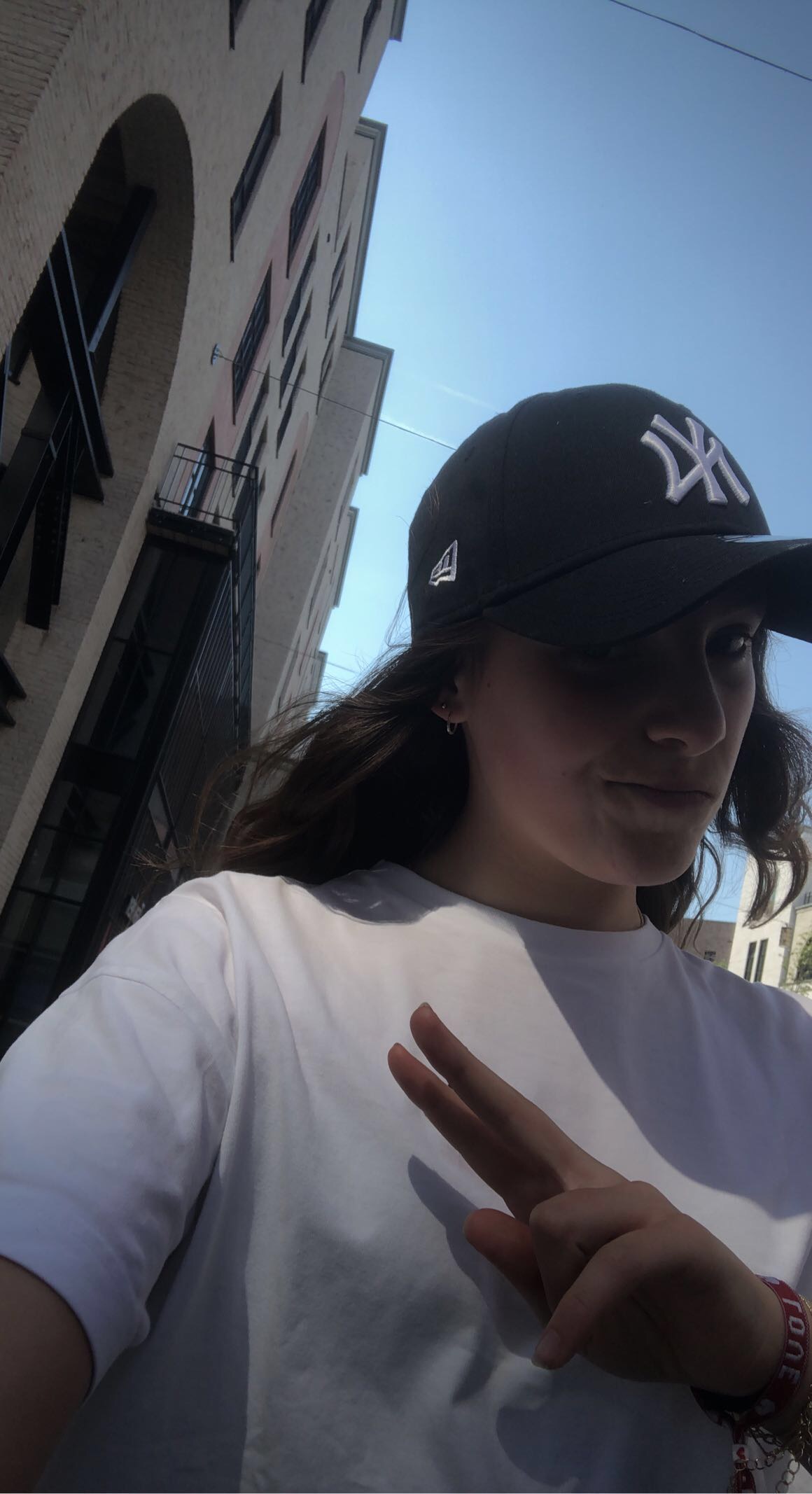 demi